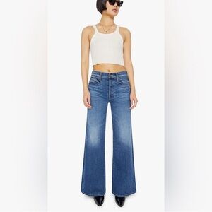 Mother Lil’ Tomcat Roller Sneak Jeans Size 31P